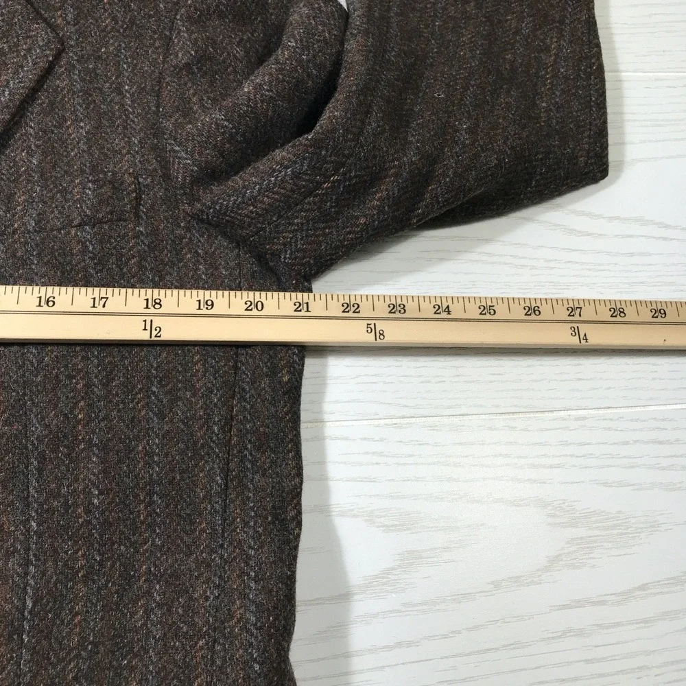 Vintage 80s Haggar Wool Blazer Sport Coat Men 42L Brown Herringbone Academia Dad